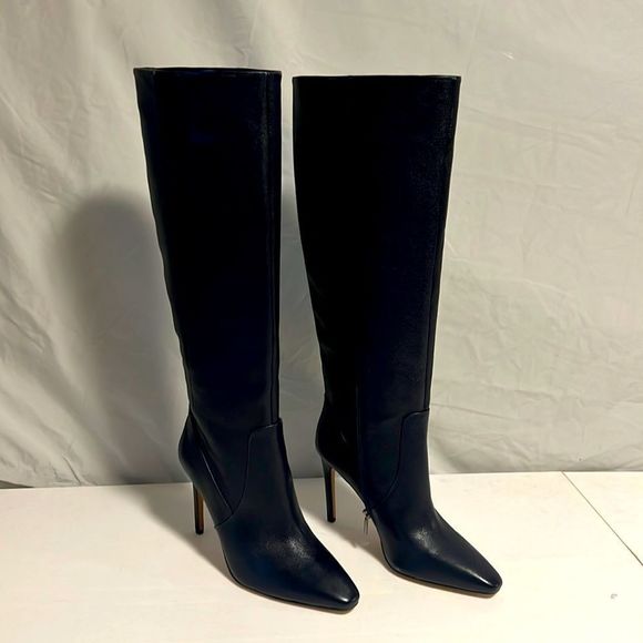 🎈Host Pick 🎈Vince Camuto womens Fendels Fashion Boot - Picture 1 of 10